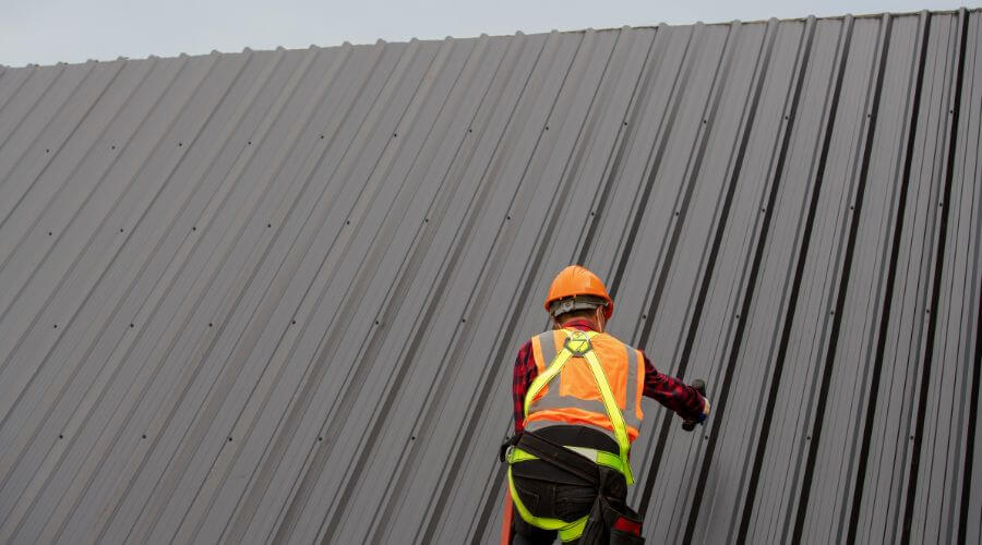 Expert flood damage restoration services in Stanton, ND
